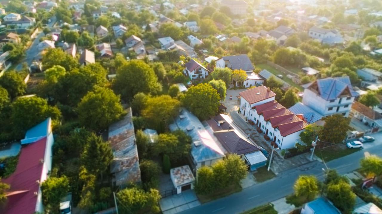 Pensiunea Puiu Afumaţi Buitenkant foto